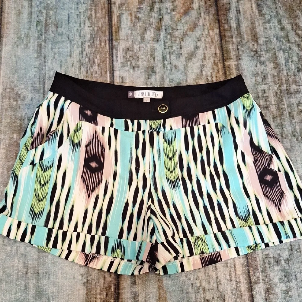 Jennifer Lopez High Waist Black/Green Shorts. Excellent Condition NWOT - Picture 1 of 9